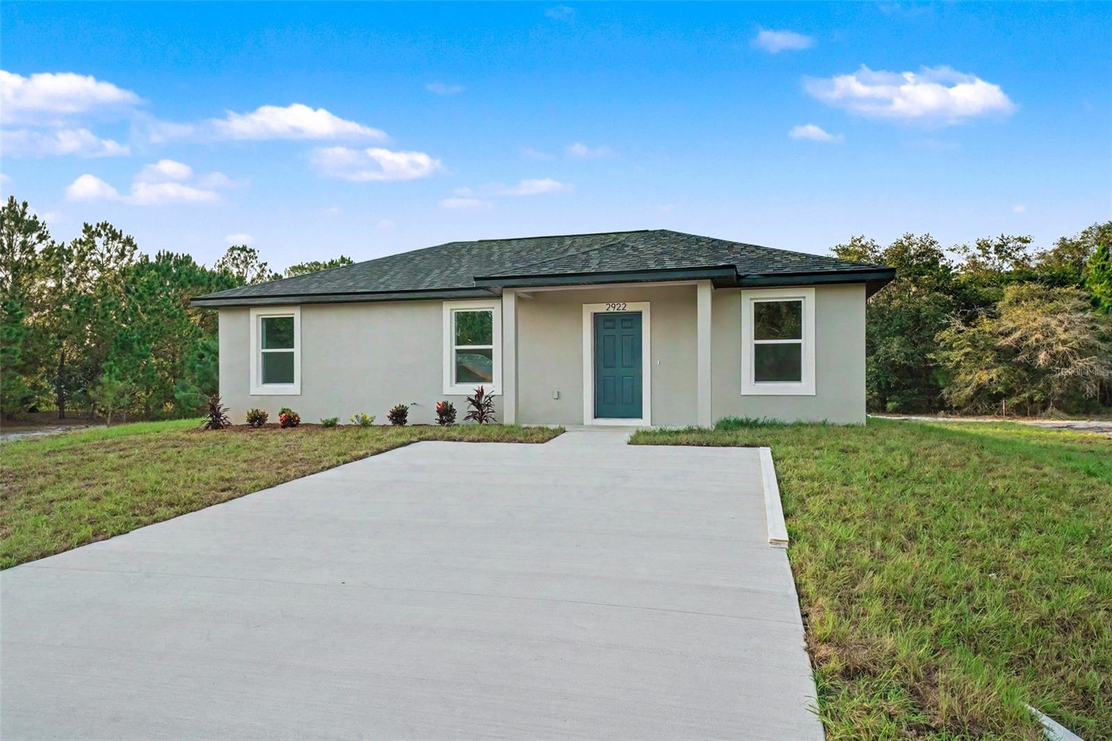 2922 W Perry Road — photo
