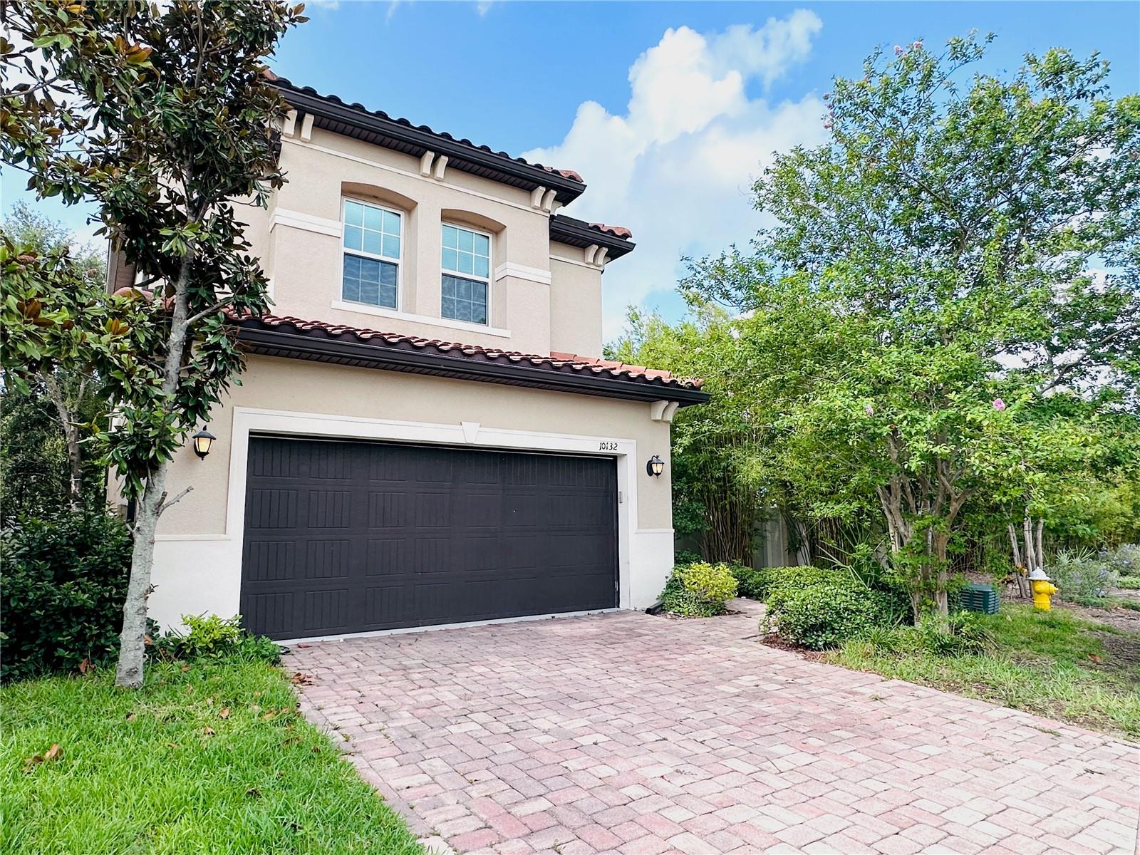 10132 Grand Oak Circle — photo