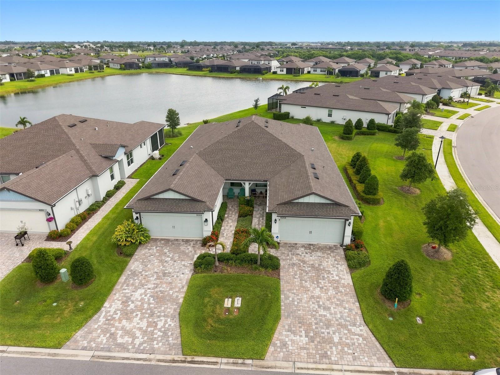 10208 Coastal Shores Drive — photo