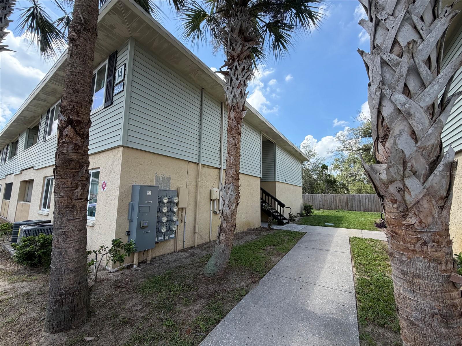 510 Golden Raintree Place — photo