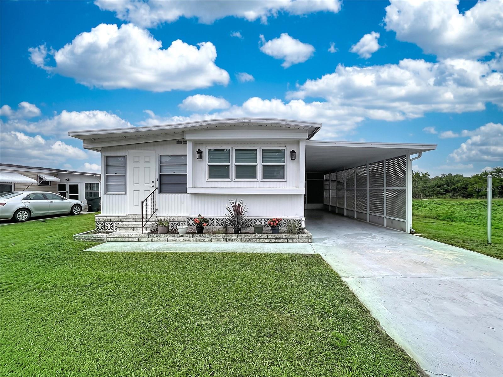 6965 Fort King Road — photo