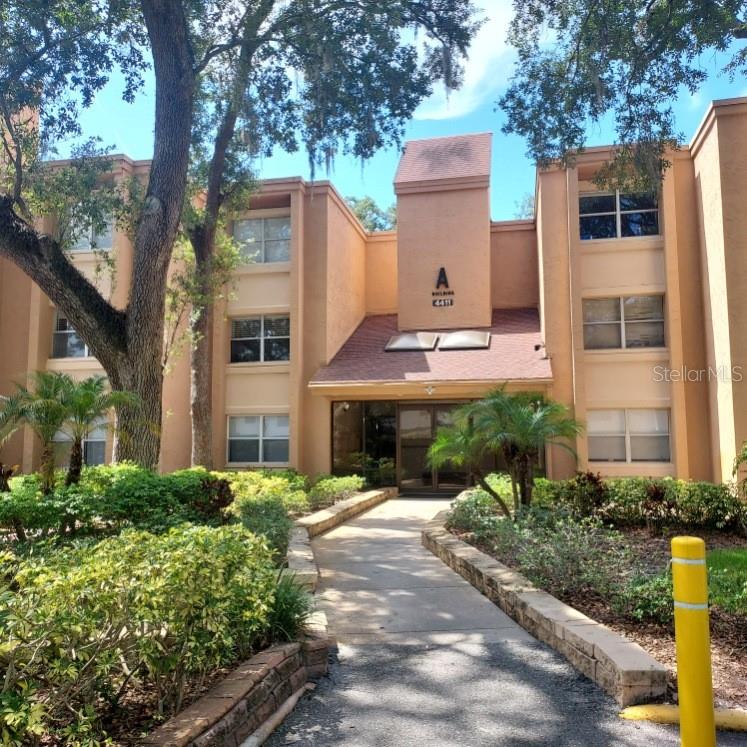 4411 Shady Terrace Lane 209 — photo