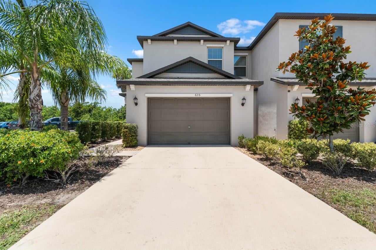 635 Royal Empress Drive — photo