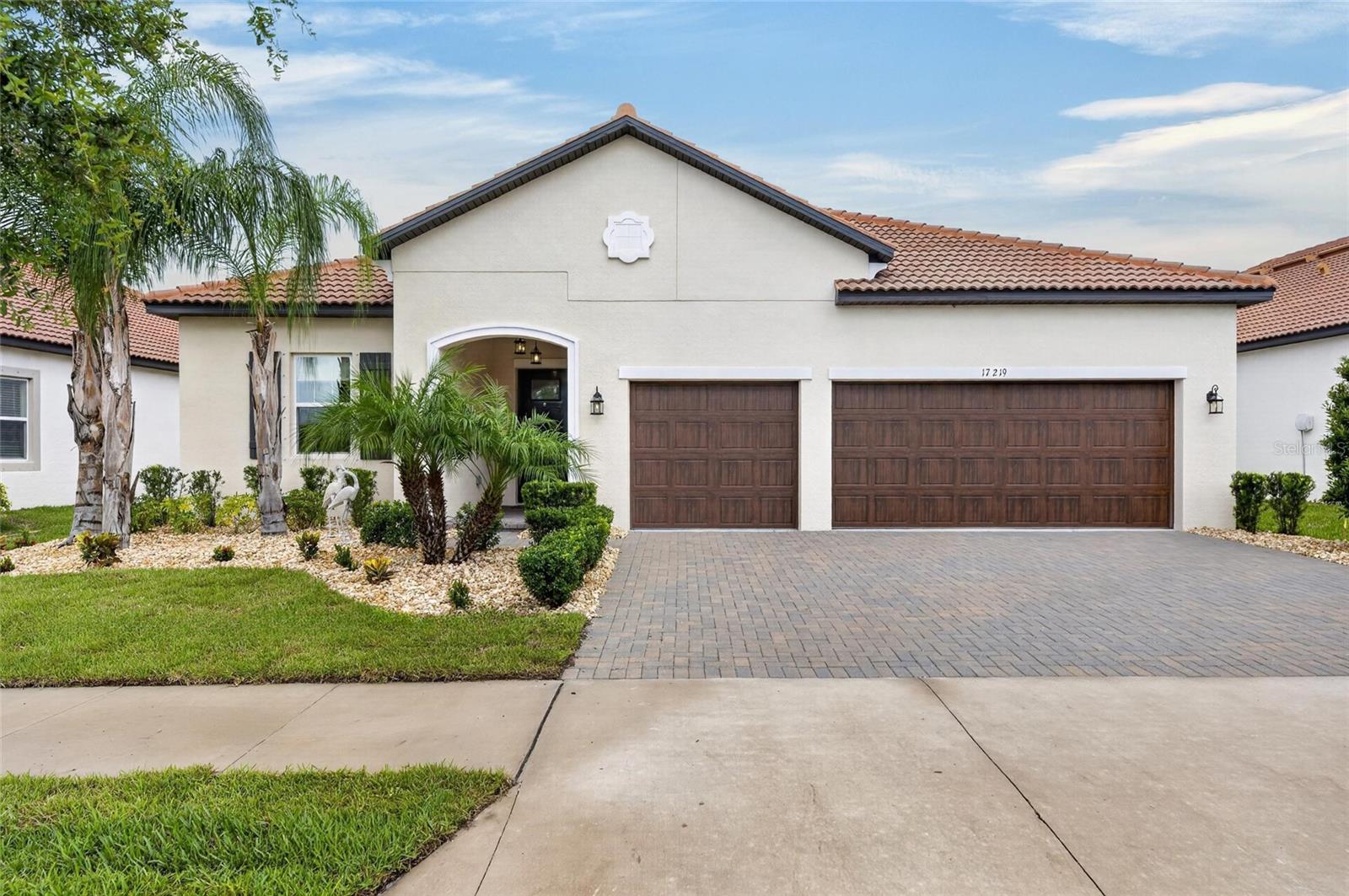 17219 Scuba Crest Street — photo