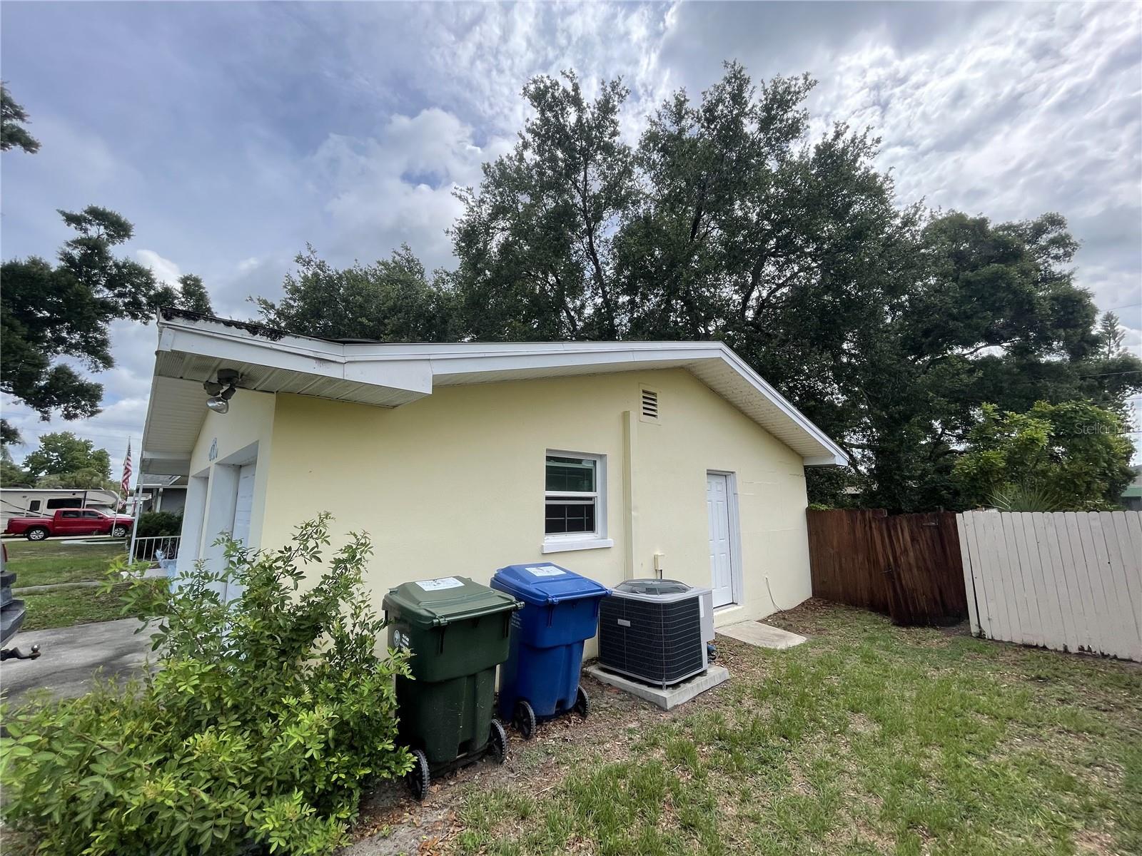 635 DEVILLE DRIVE E, LARGO, FL 33771 — photo 3