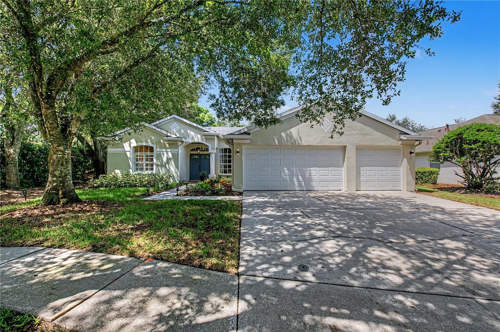 9402 Hunters Pond Drive — photo