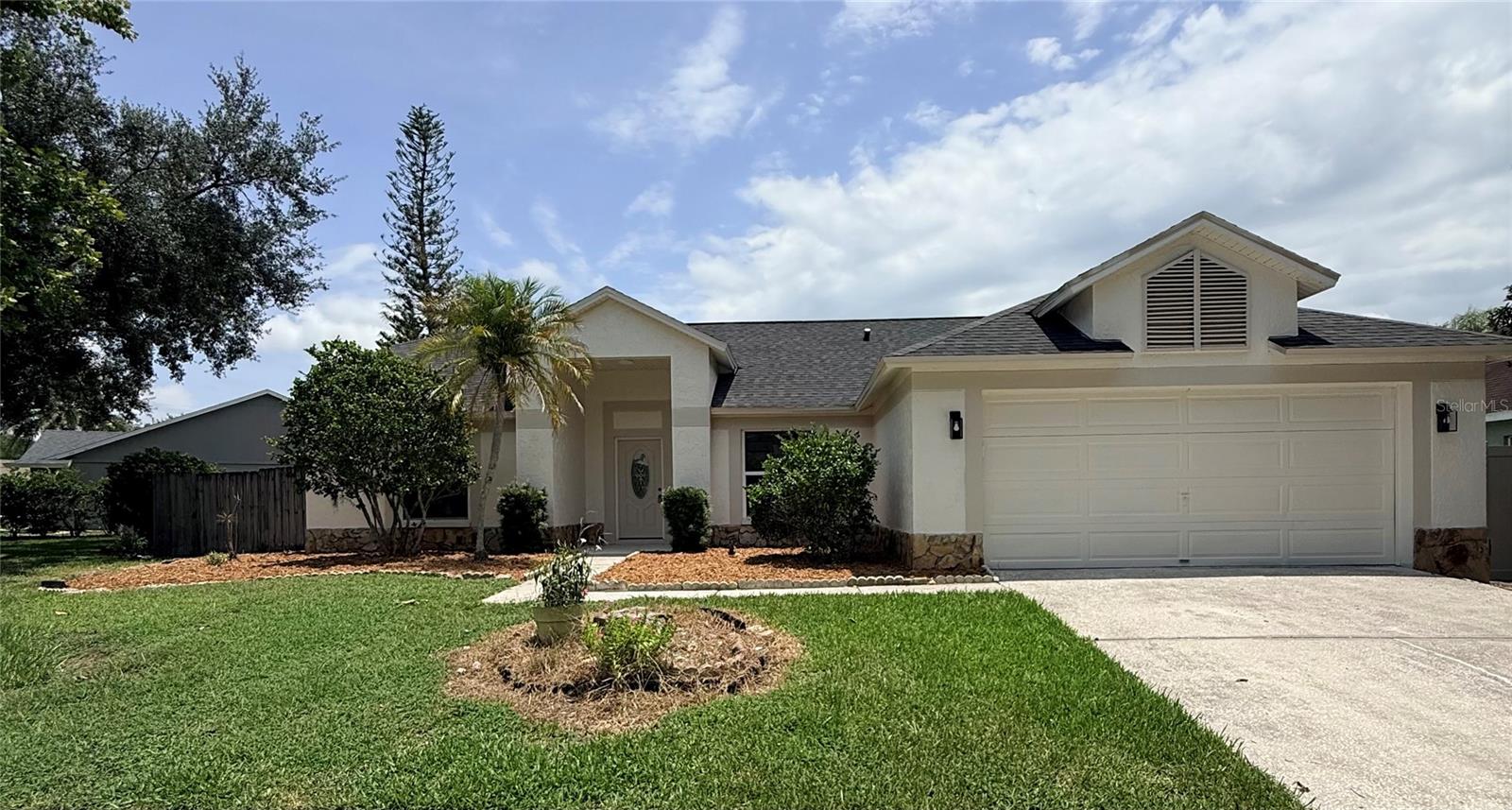 9207 Mill Circle — photo