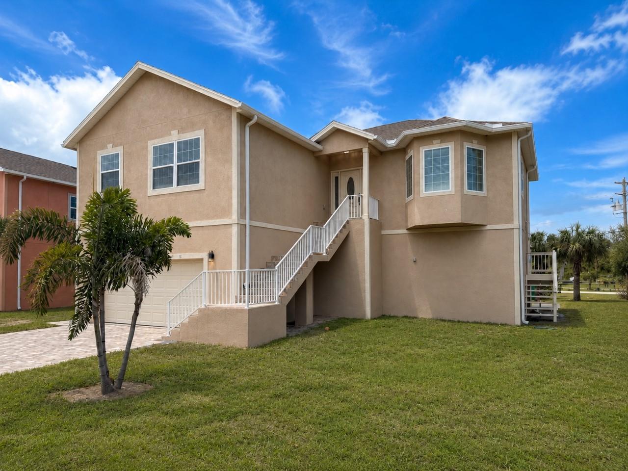 1083 S Pointe Alexis Drive — photo