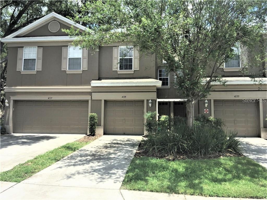 4135 Bismarck Palm Drive — photo