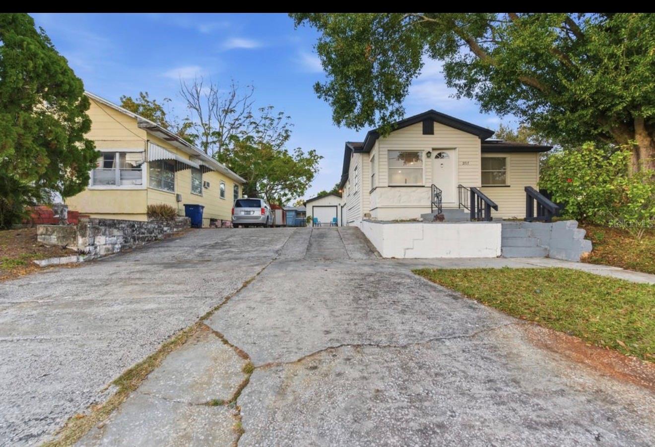 2717 W Cherry Street — photo