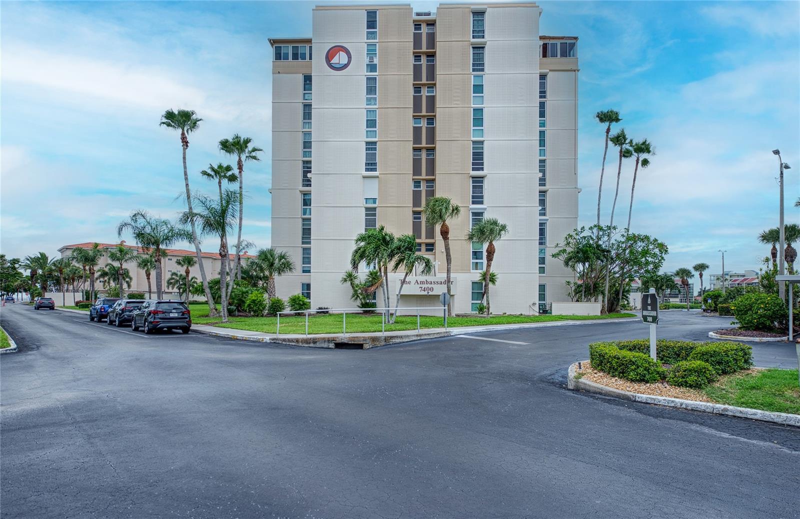 7400 Sun Island Drive S 709 — photo