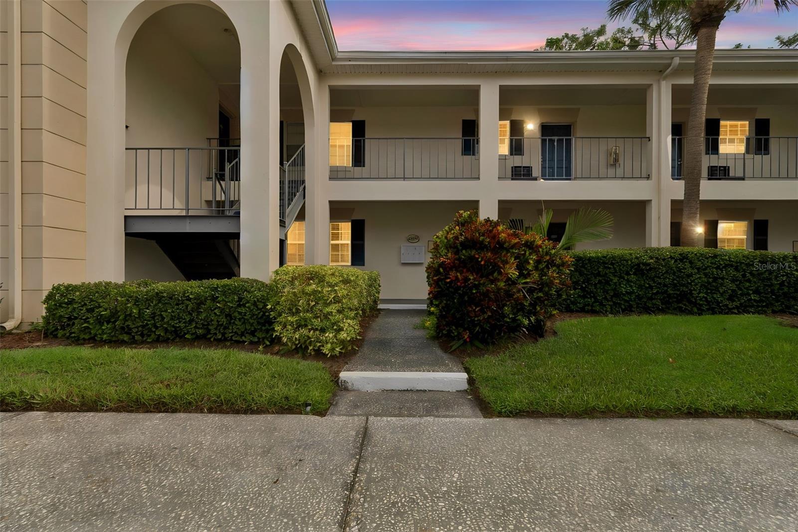 10387 Carrollwood Lane 303 — photo