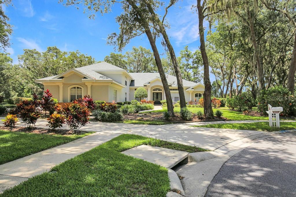 6034 Hammock Hill Avenue — photo