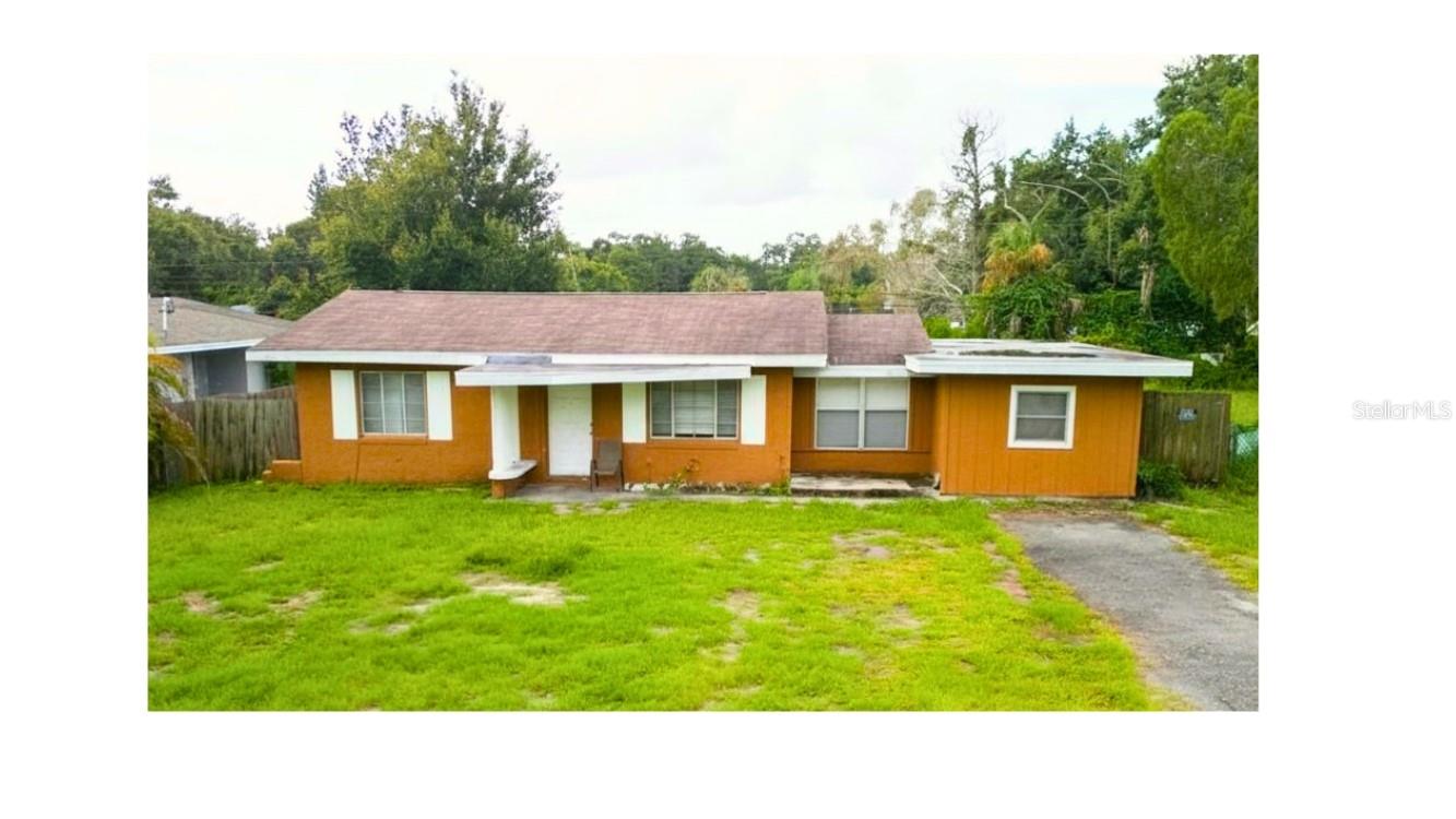 1329 Woodbine Street — photo
