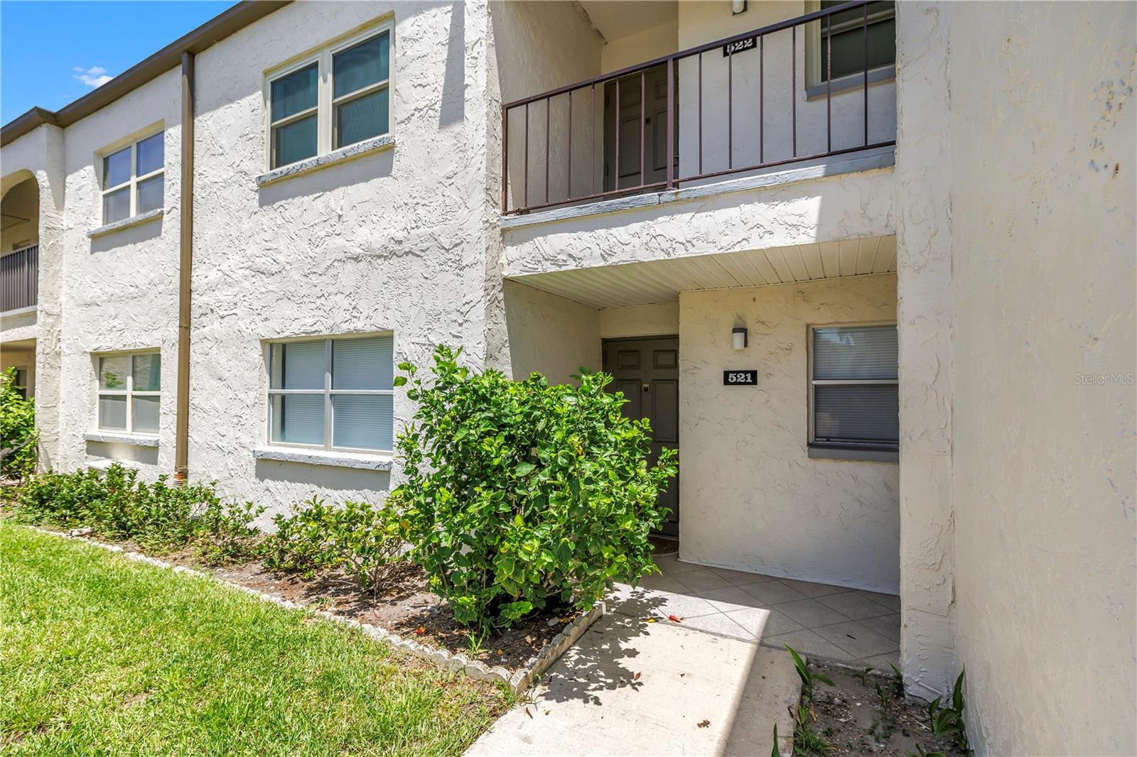 7701 Starkey Road 521 — photo