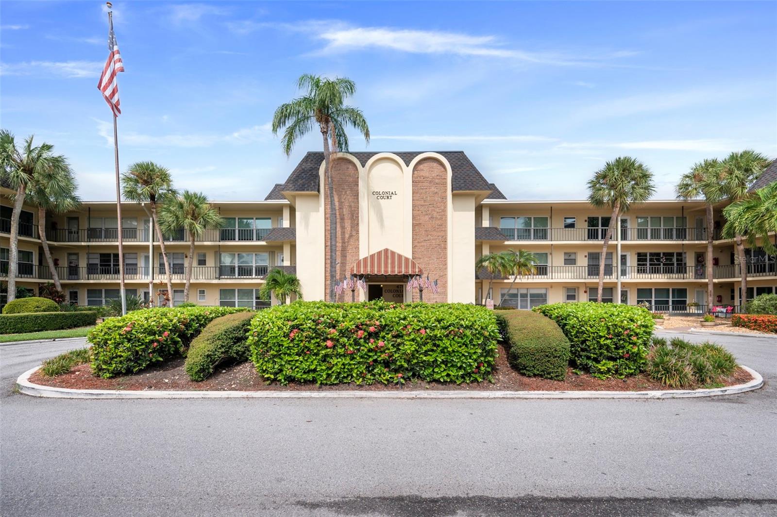 4780 Cove Circle Street 103 — photo