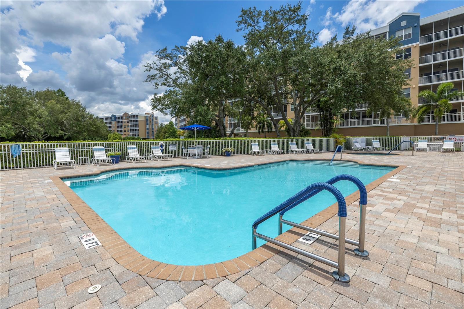 960 Starkey Road 2202 — photo