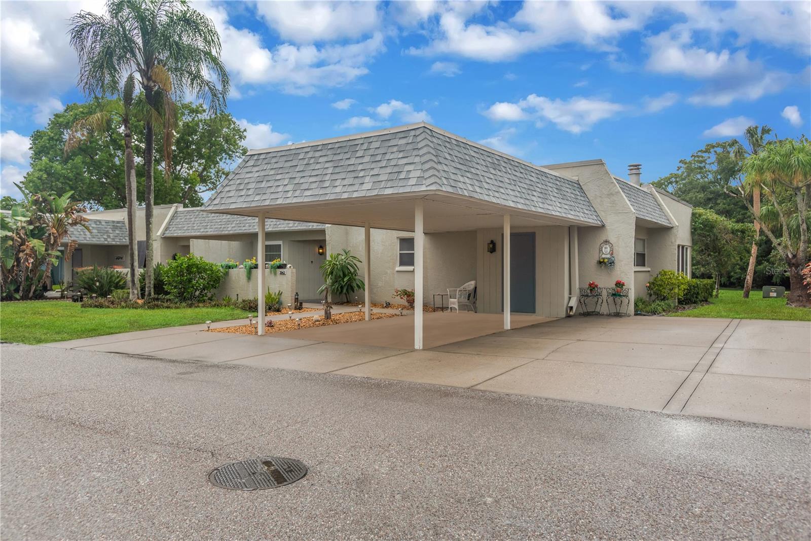 3943 Trophy Boulevard 4604 — photo