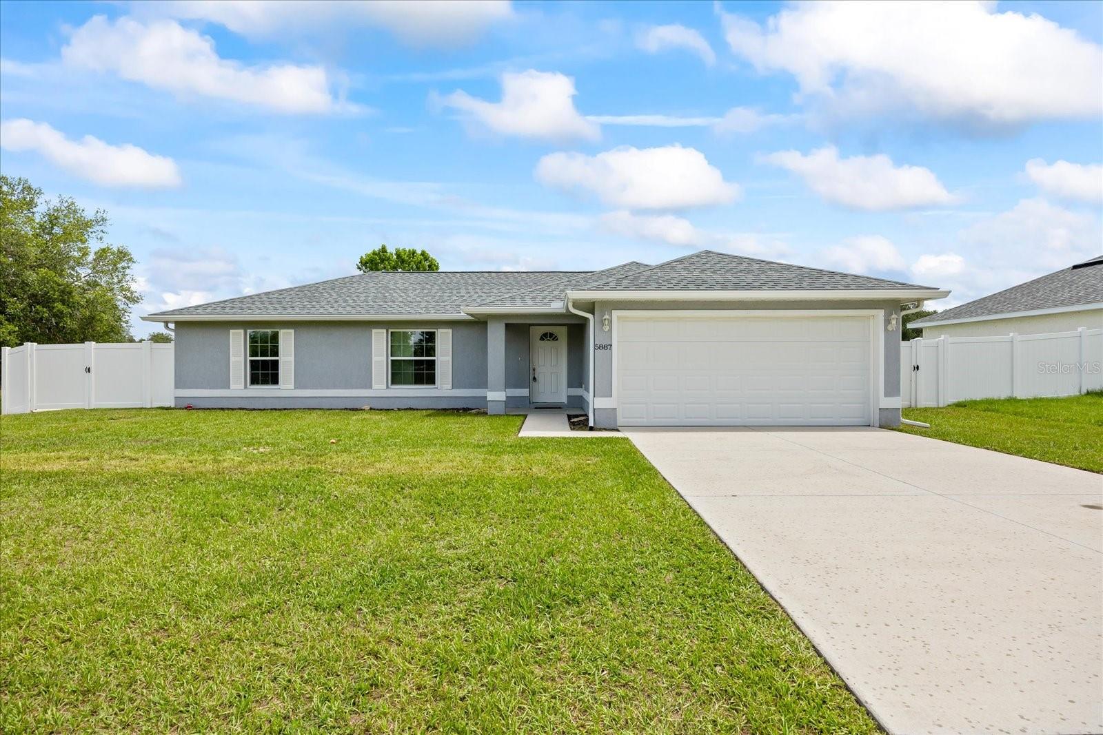 5887 SW 154th Lane Road — photo