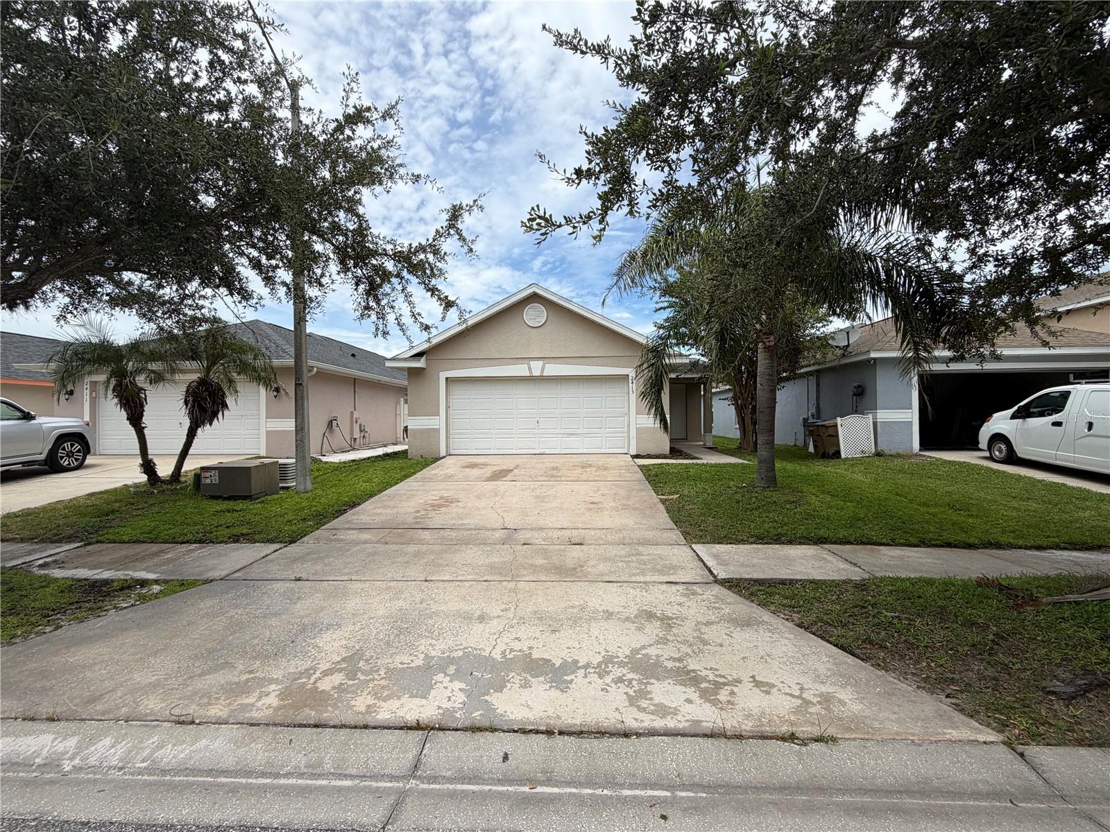 2413 Ruddenstone Way — photo