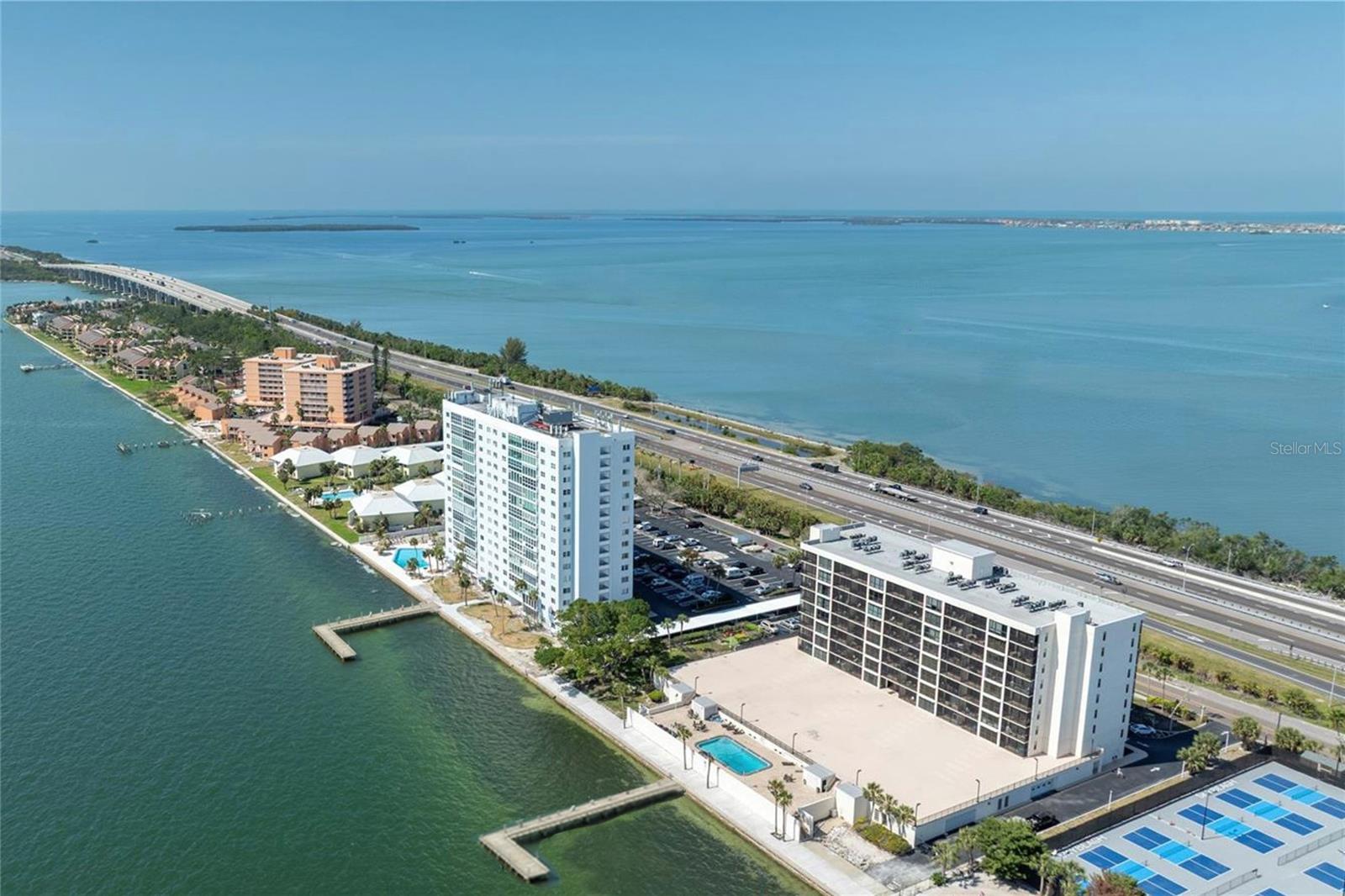 7100 Sunshine Skyway Lane S 503 — photo