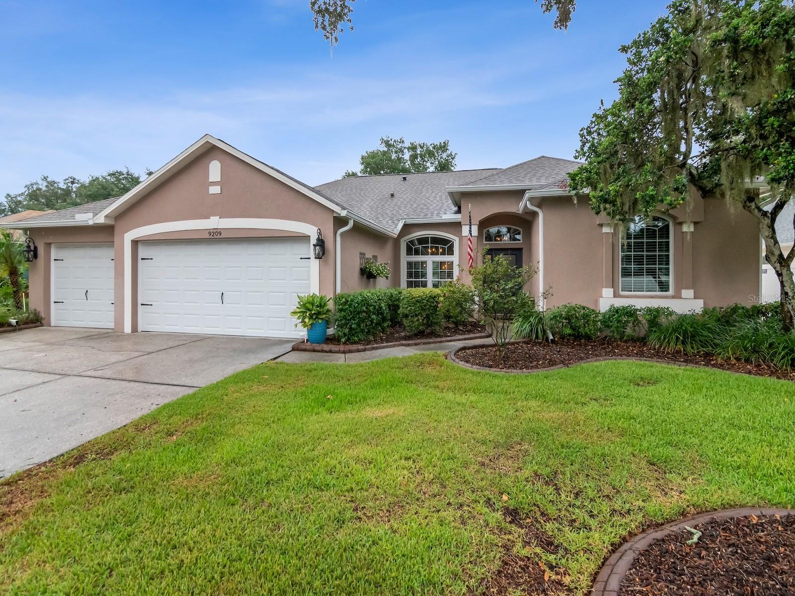 9209 Waterbird Drive — photo
