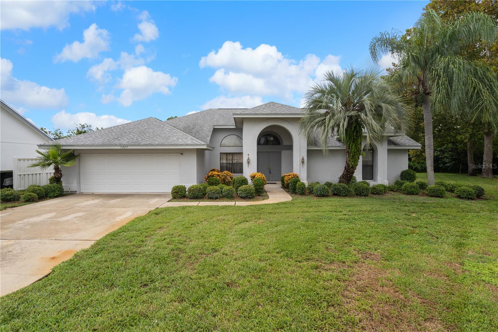 3225 Glenwood Circle — photo
