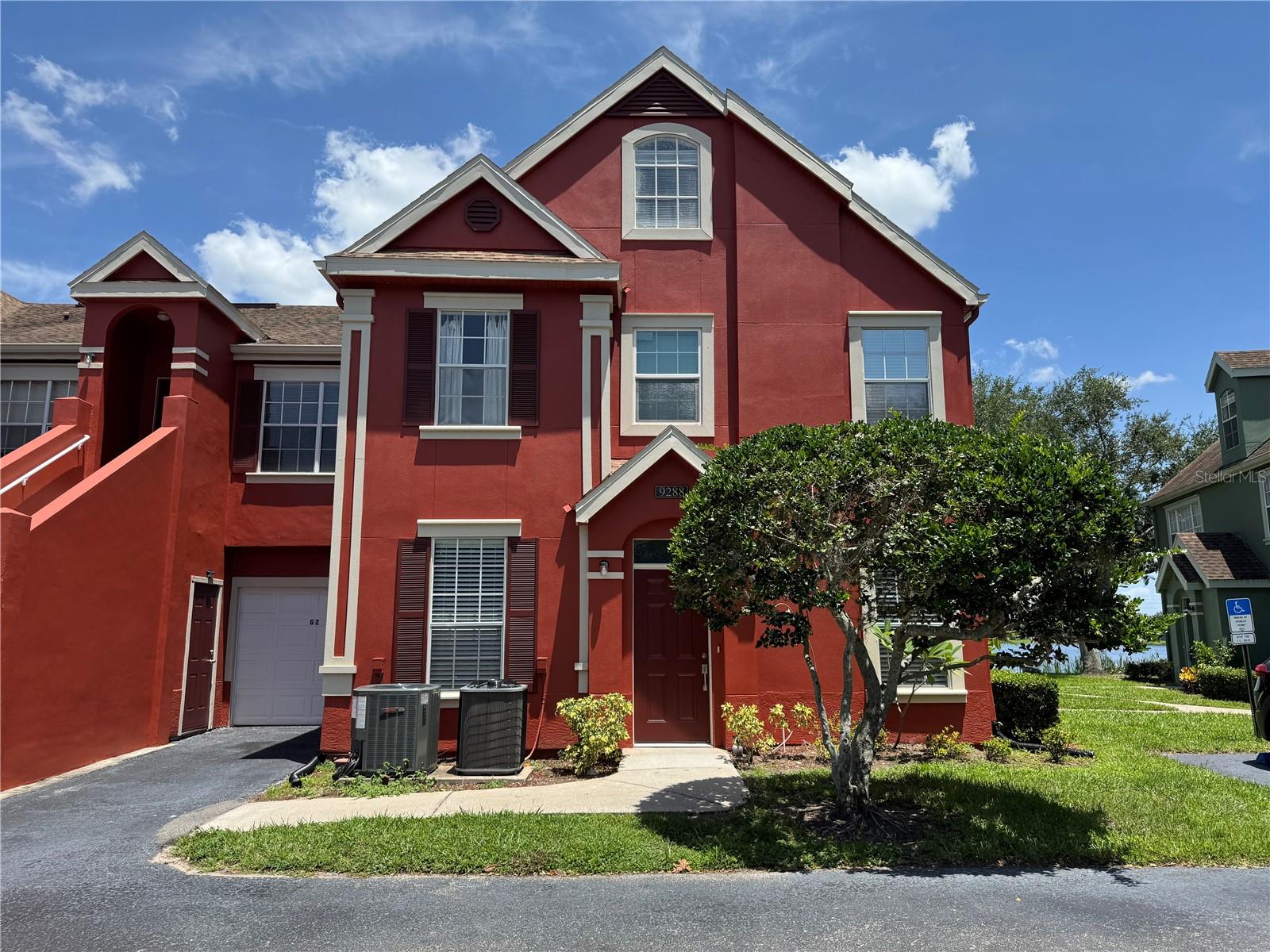 9288 Lake Chase Island Way — photo