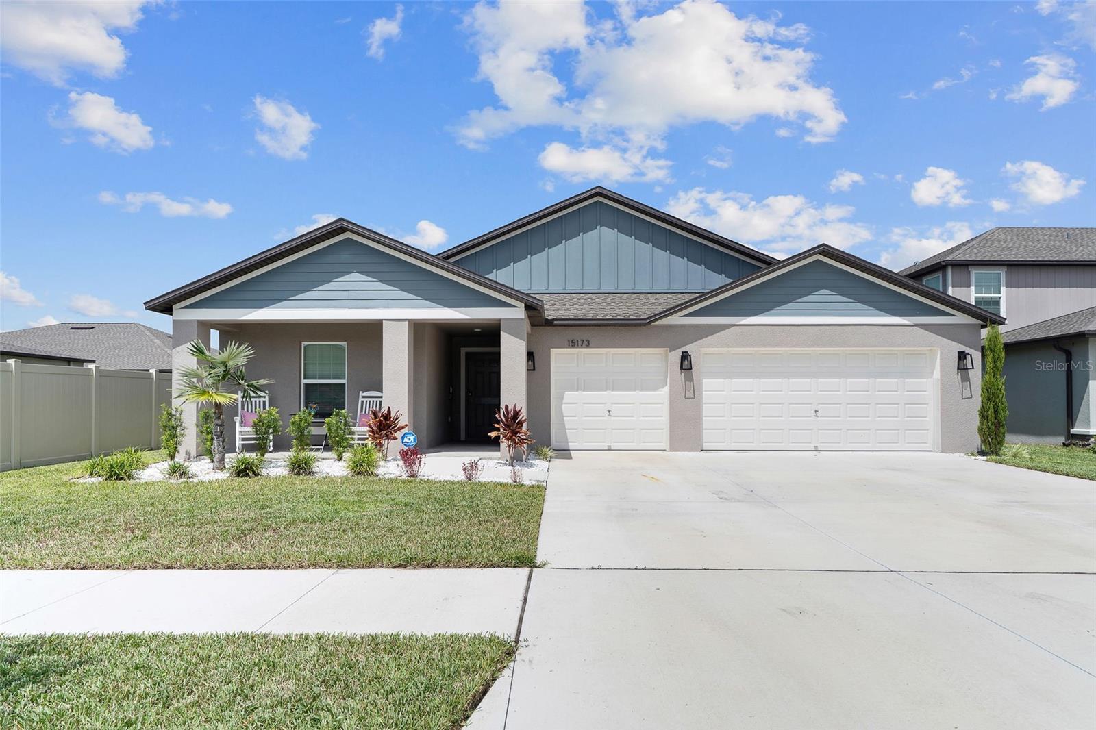 15173 Rainbow Quartz Street — photo