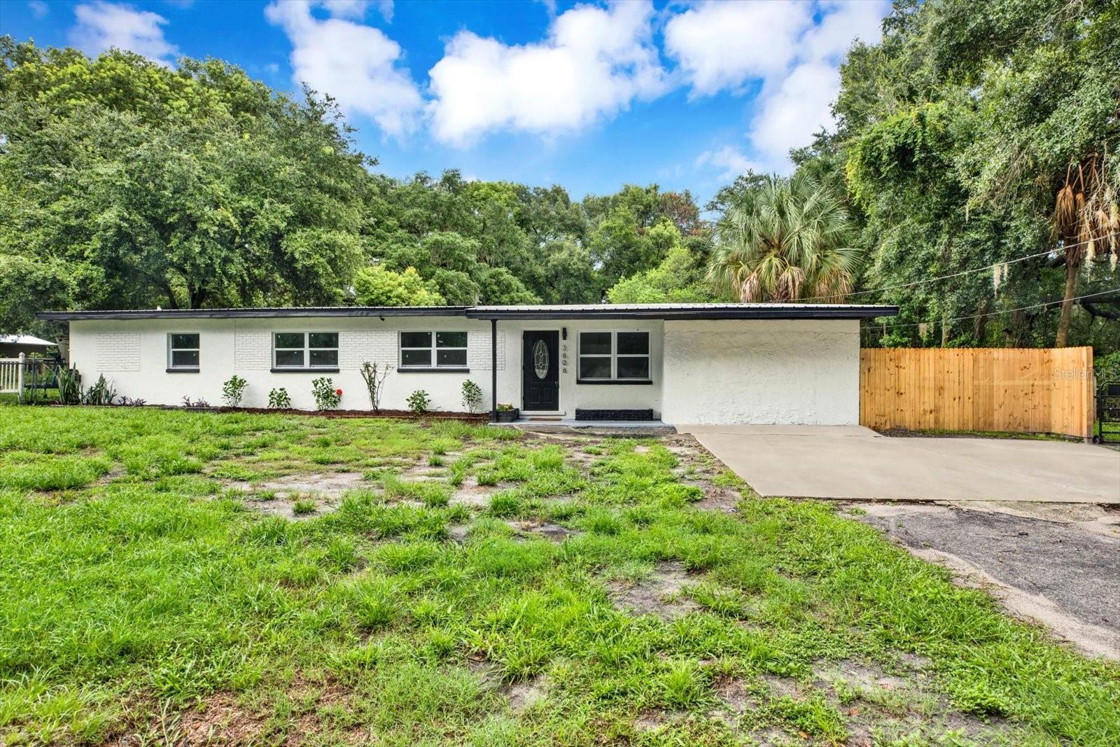 3606 Autumn Palm Drive — photo
