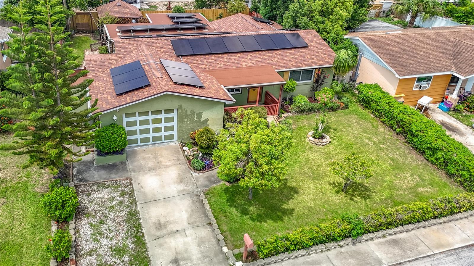 Home in HOLIDAY, FL 34691 — photo 3