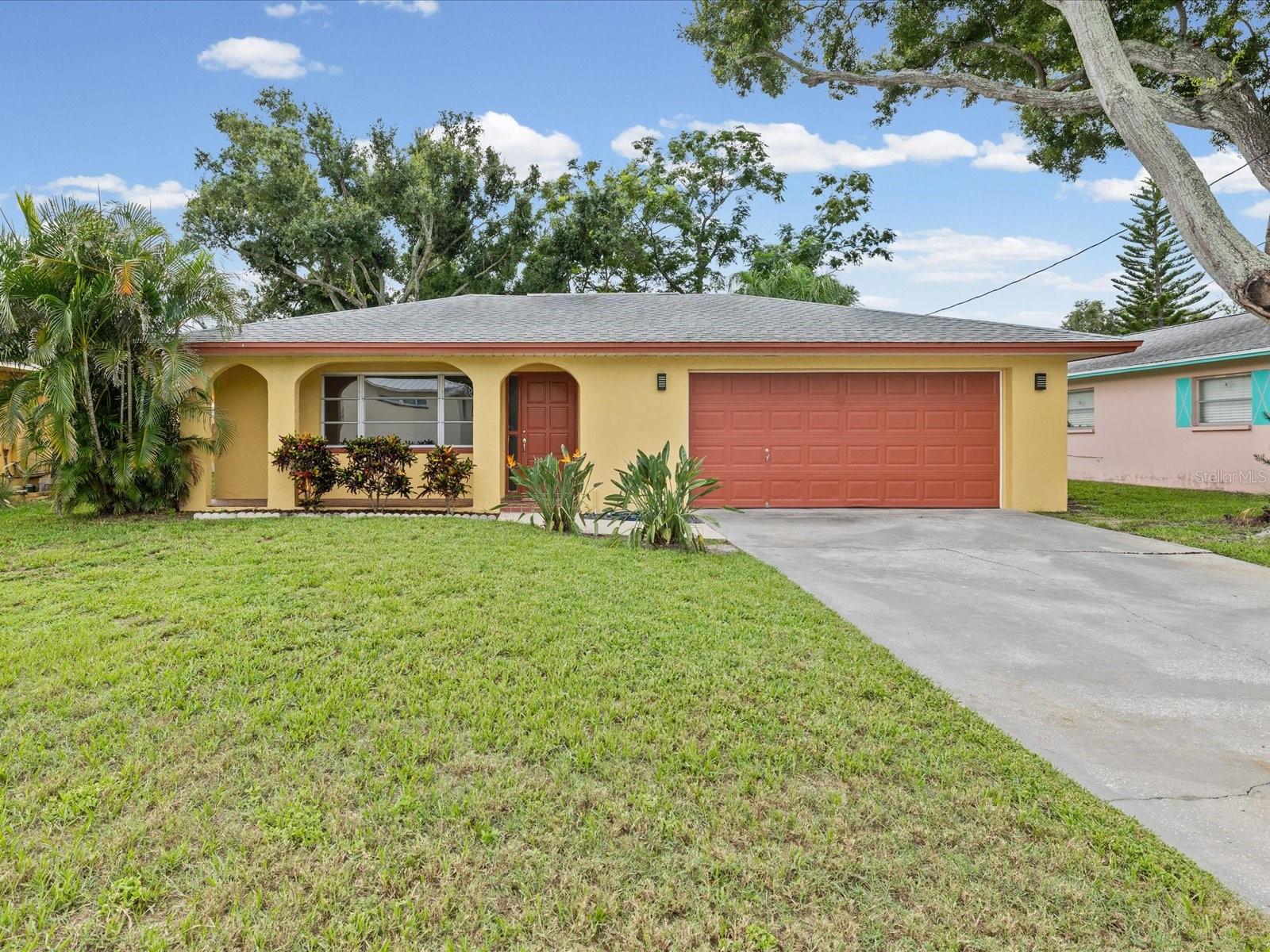 1547 Andover Drive — photo