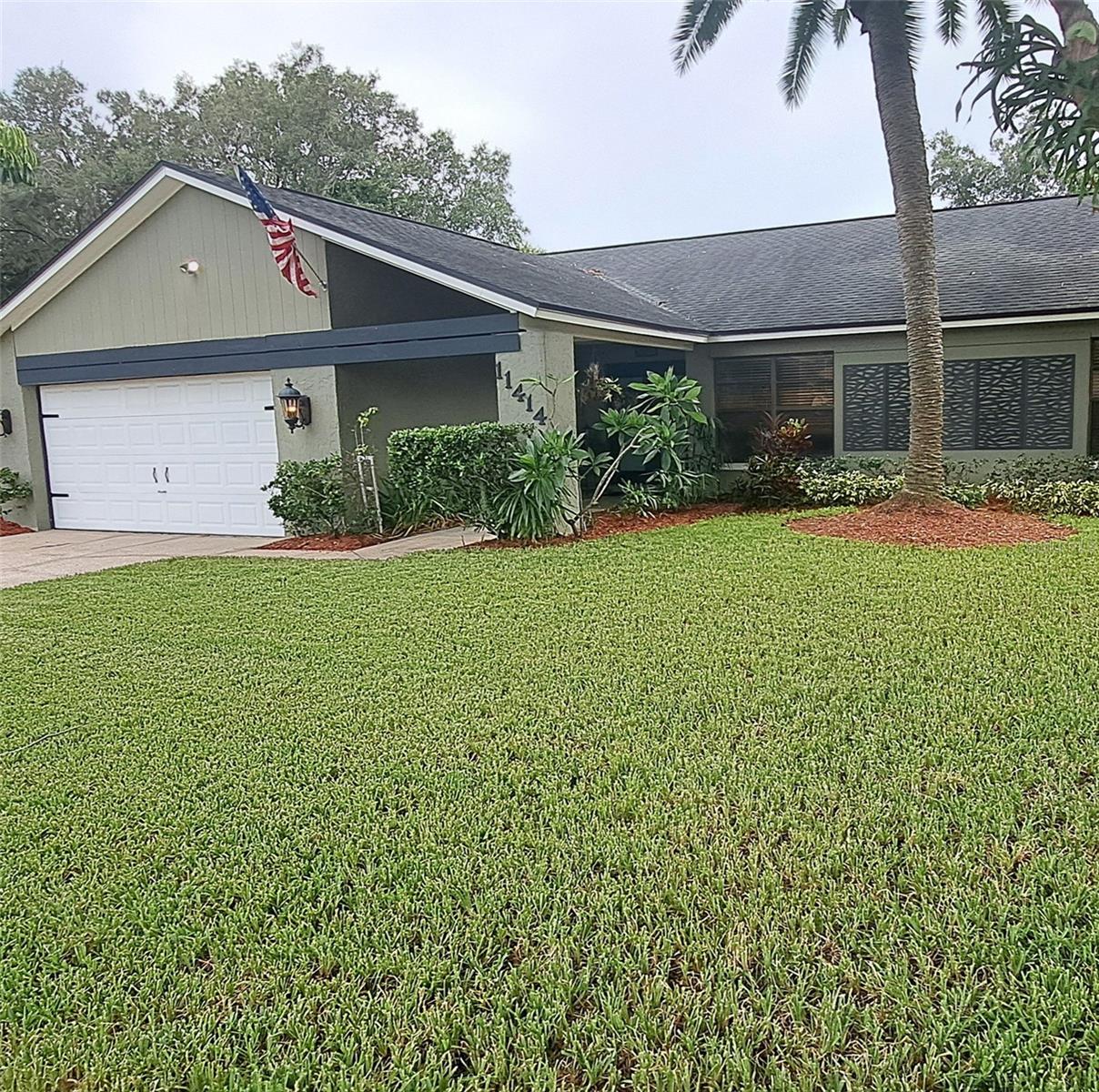 11414 Country Oaks Drive — photo
