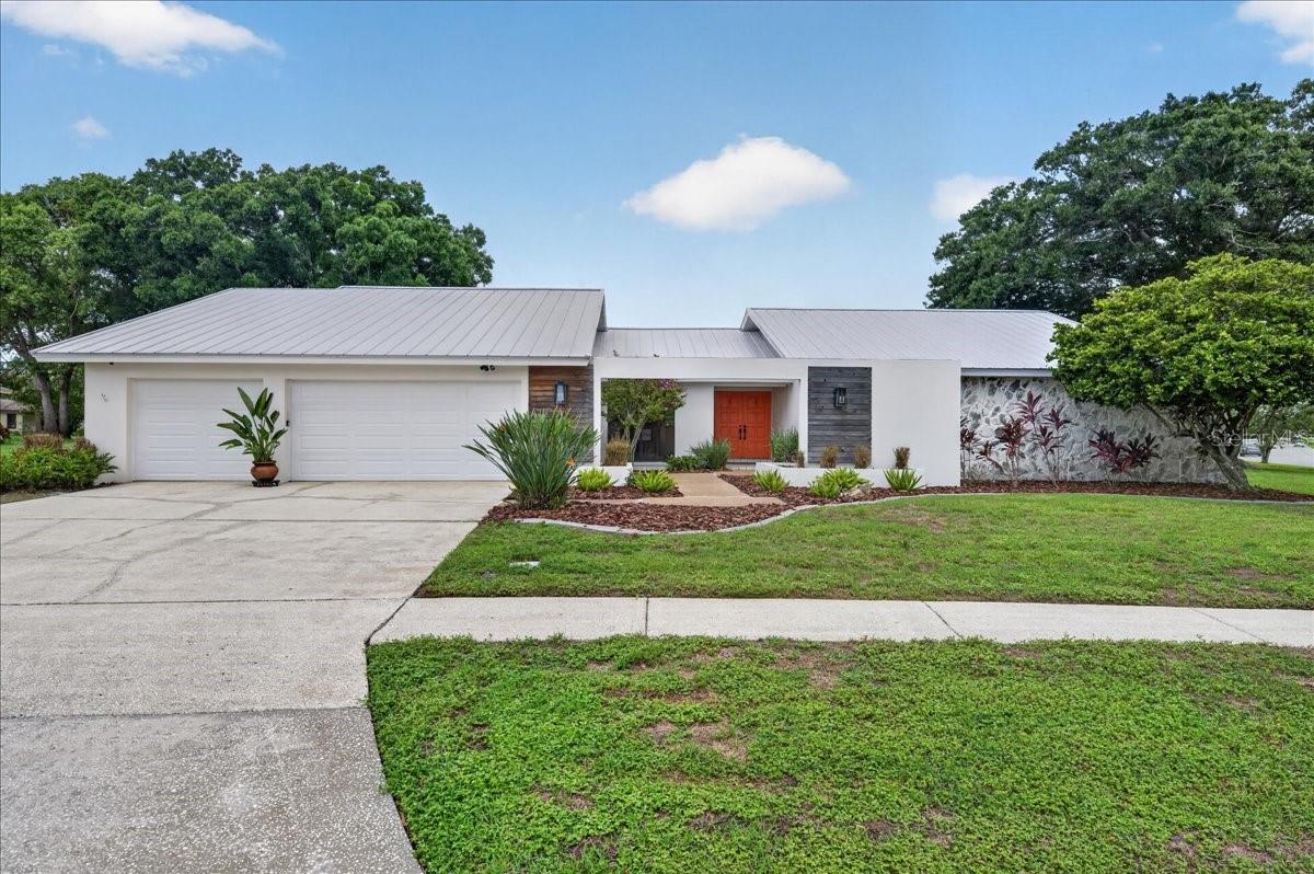 2862 Shady Oak Court — photo