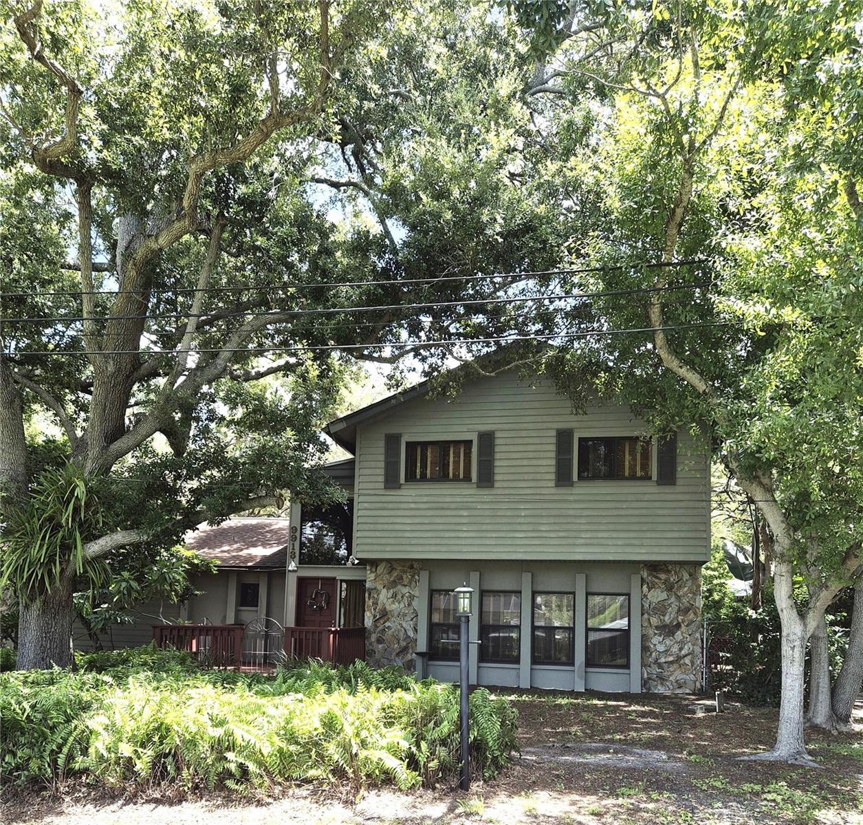 9913 W Bay Street — photo