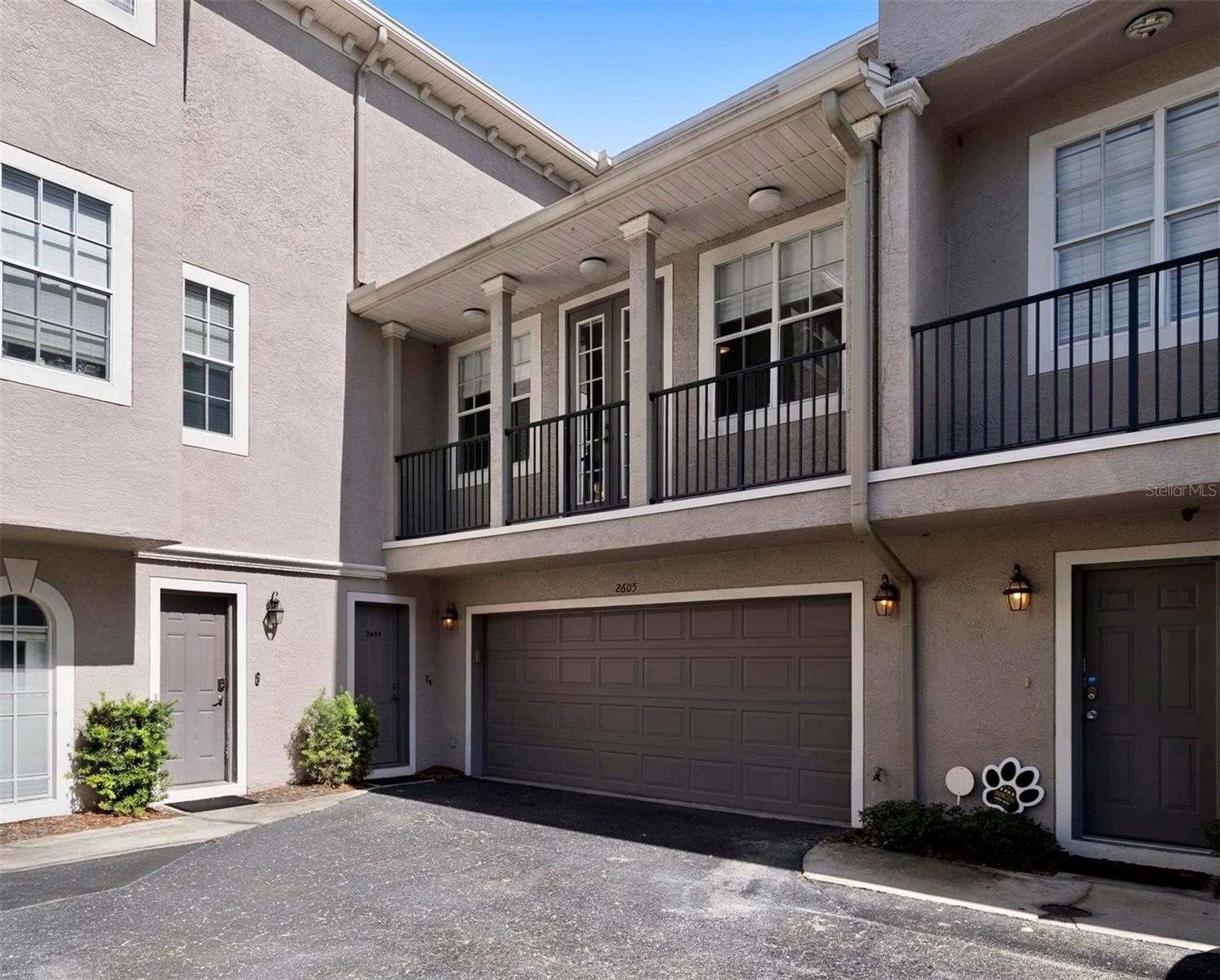 2605 Espana Court — photo
