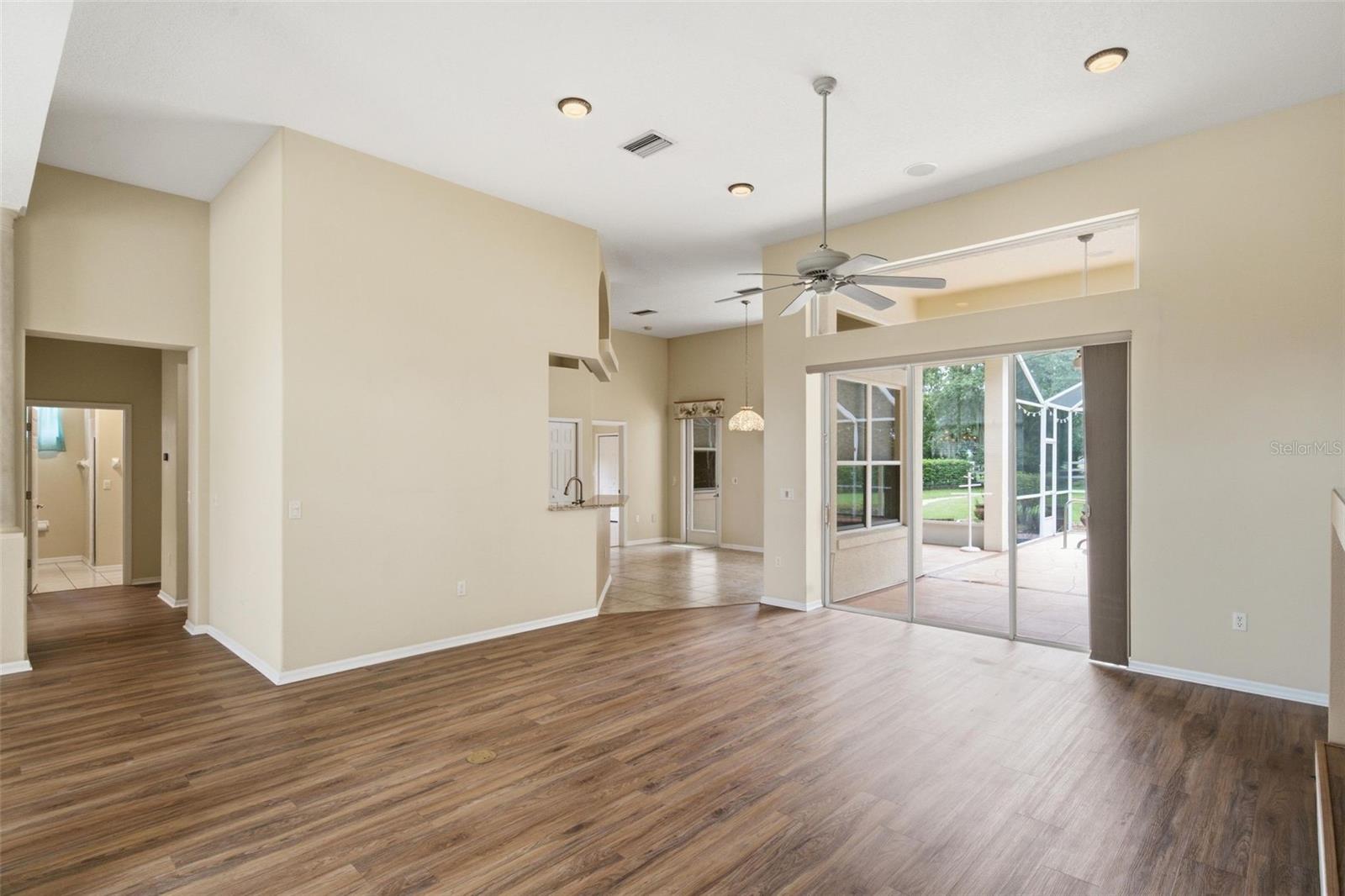 926 E TRIPLE CROWN LOOP, HERNANDO, FL 34442 — photo 3
