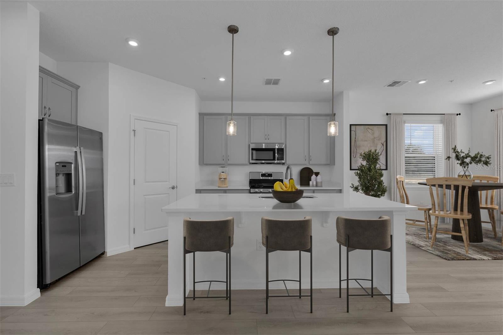 Home in WESLEY CHAPEL, FL 33543 — photo 3