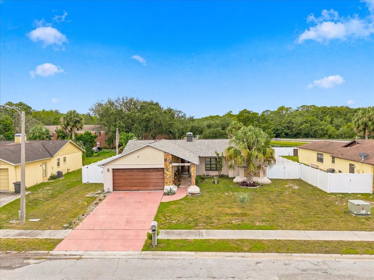 7022 Arbor View Lane — photo