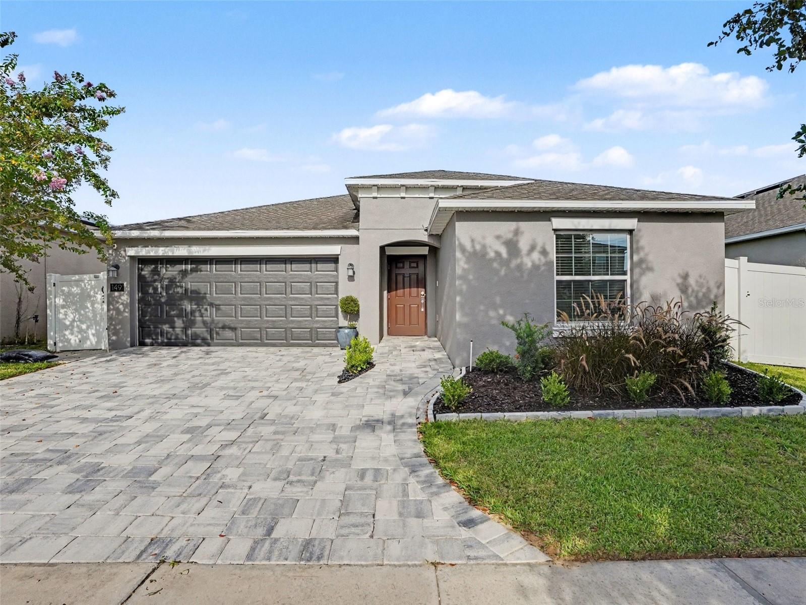 149 Taft Drive — photo
