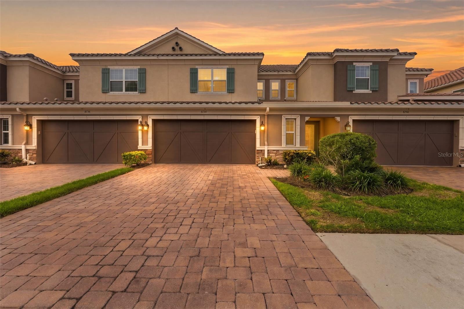 8738 Terracina Lake Drive — photo