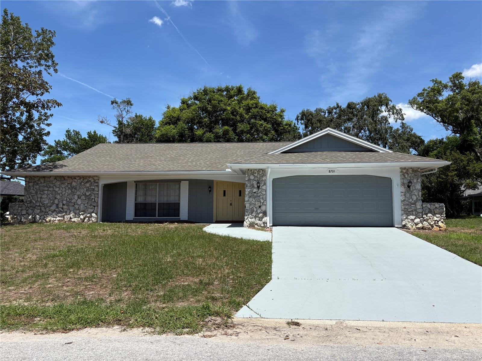 8701 Lincolnshire Drive — photo