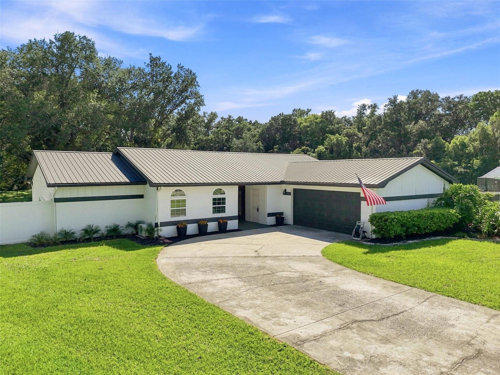 7233 Woodbrook Drive — photo