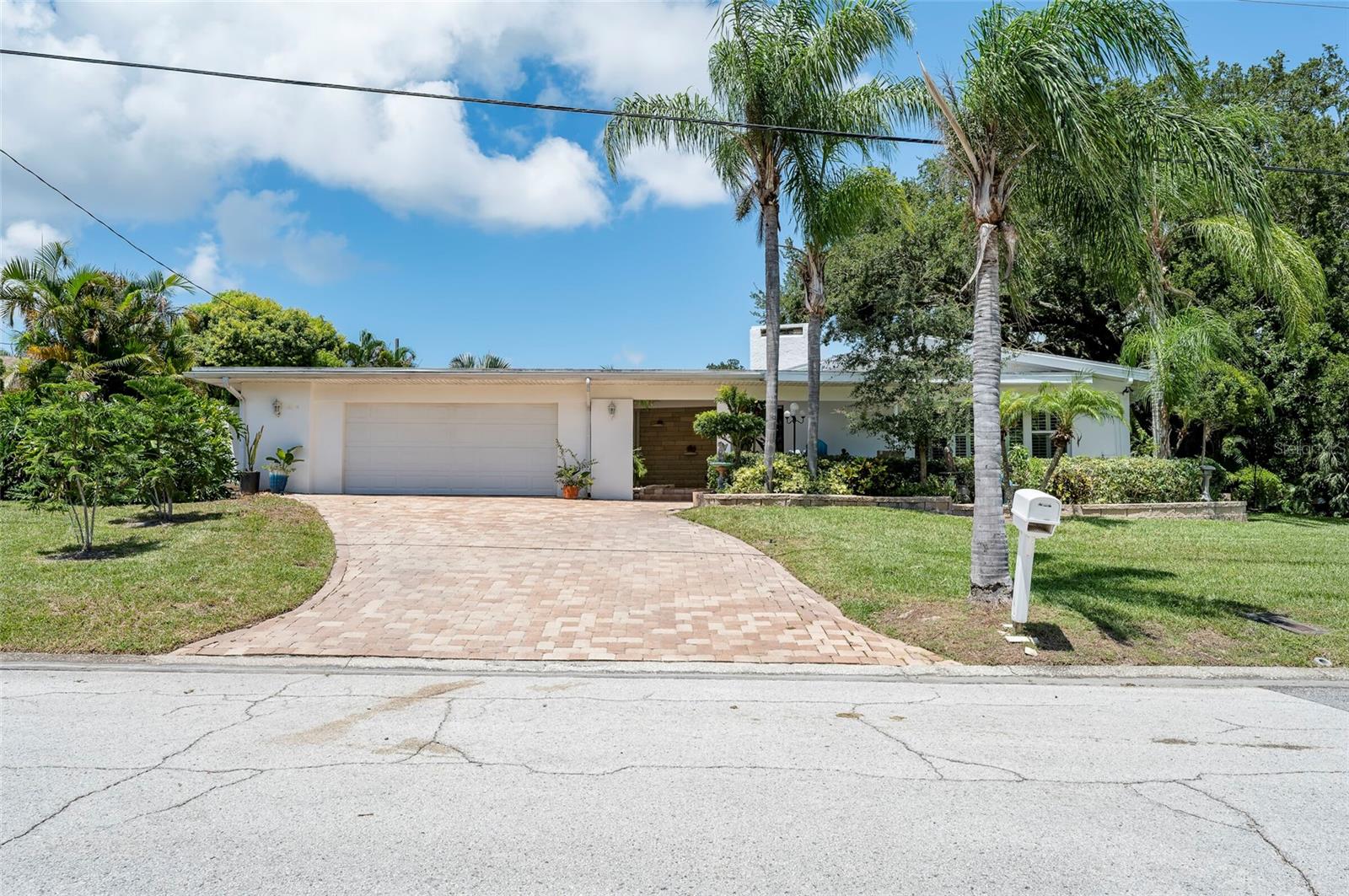 1294 Fairway Drive — photo