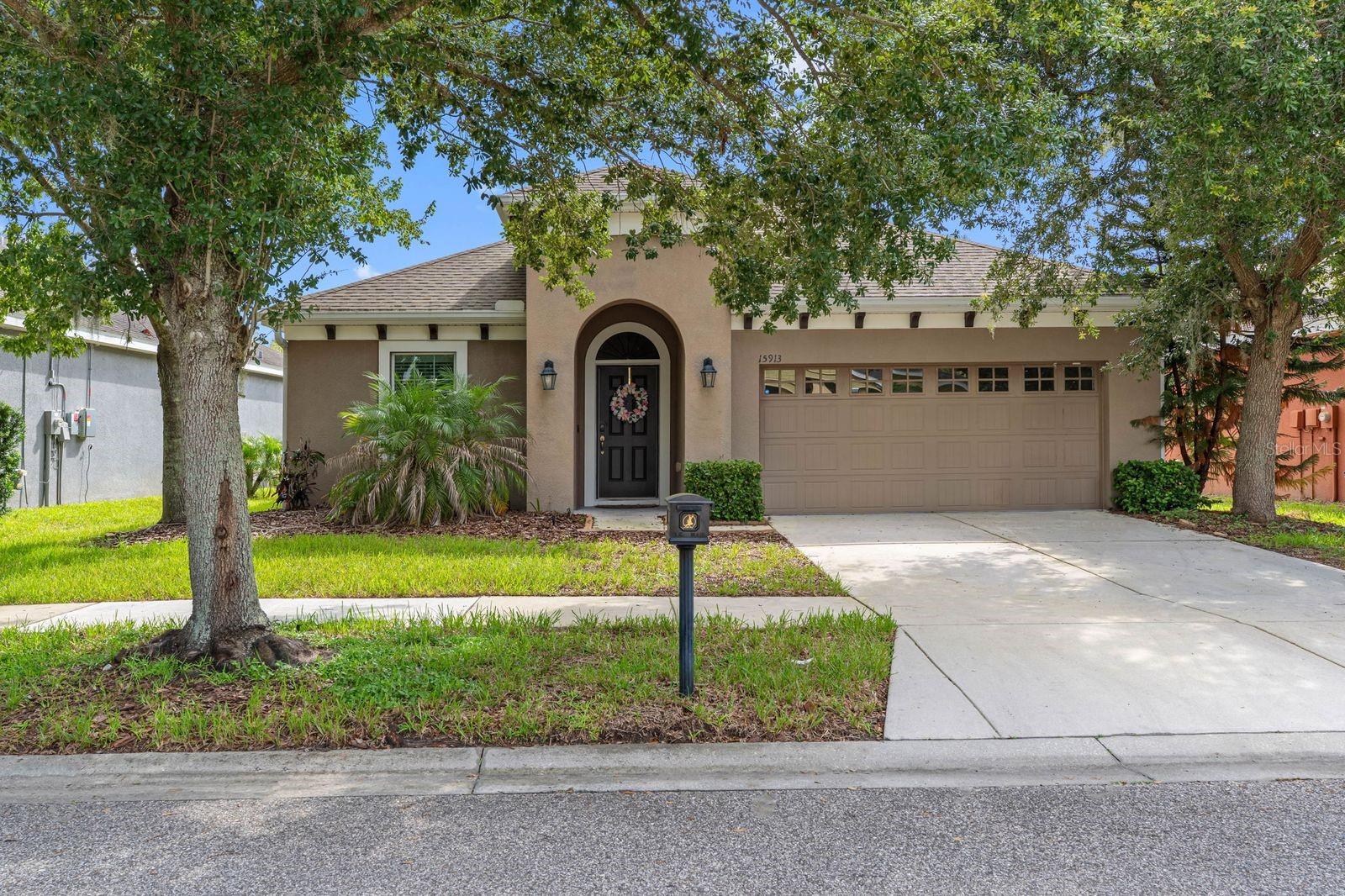 15913 Oakleaf Run Drive — photo