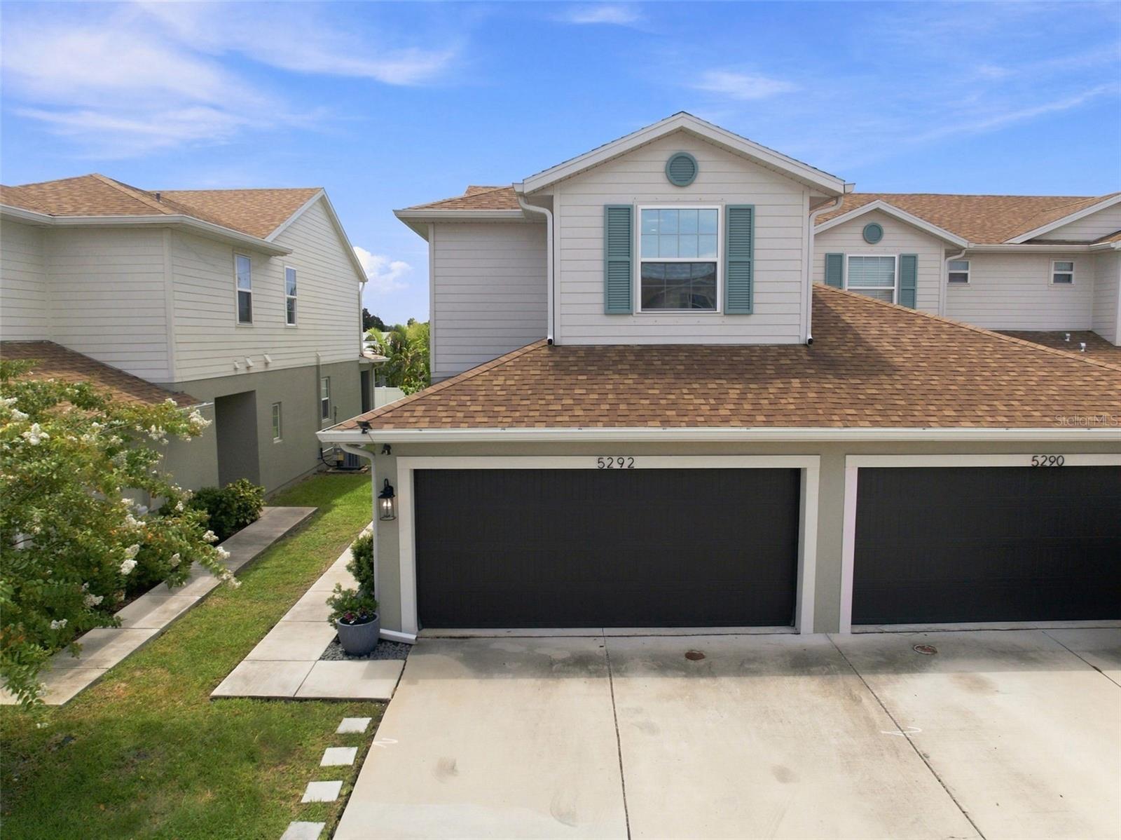 5292 Neil Drive — photo