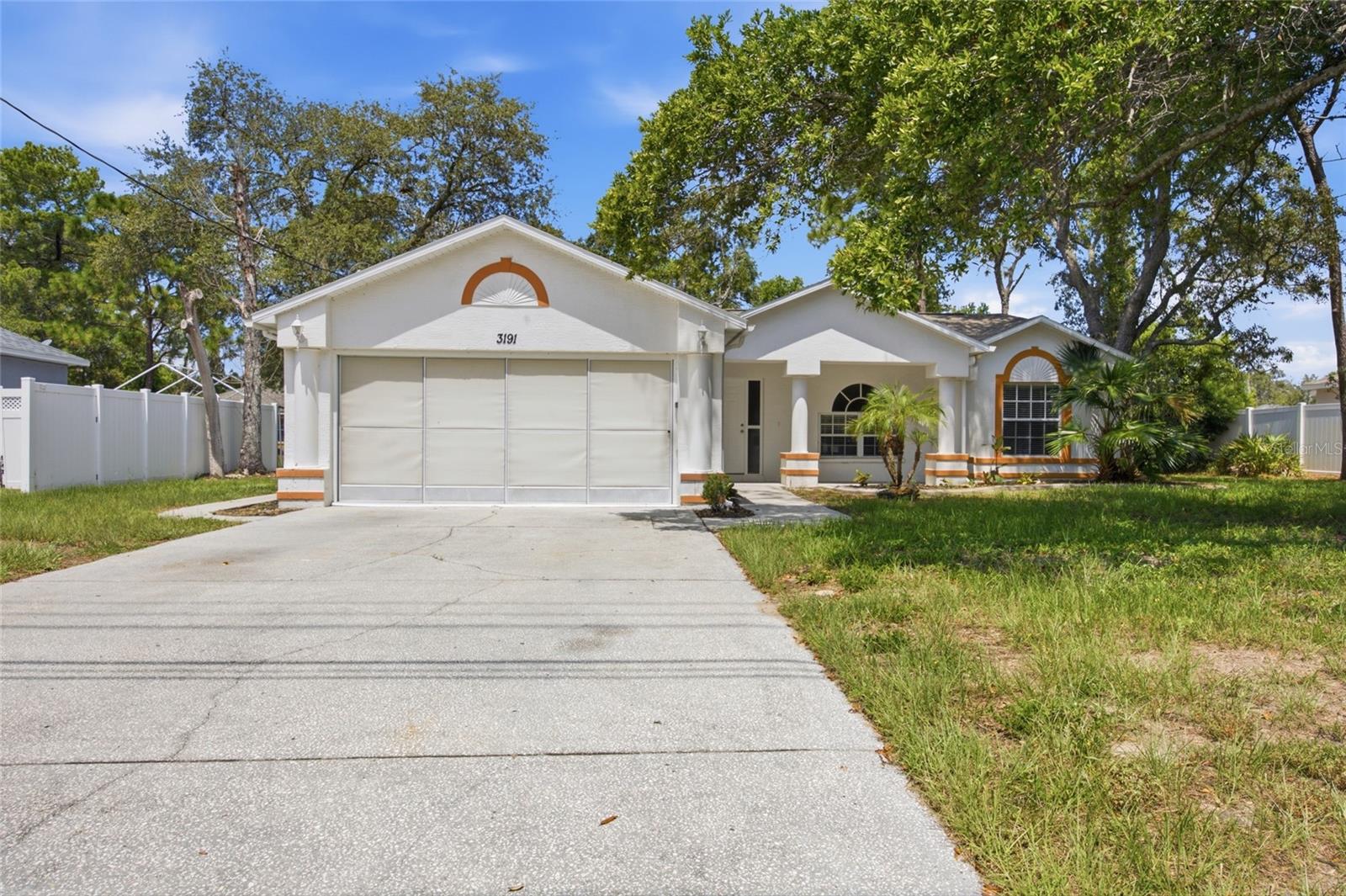 3191 Deltona Boulevard — photo