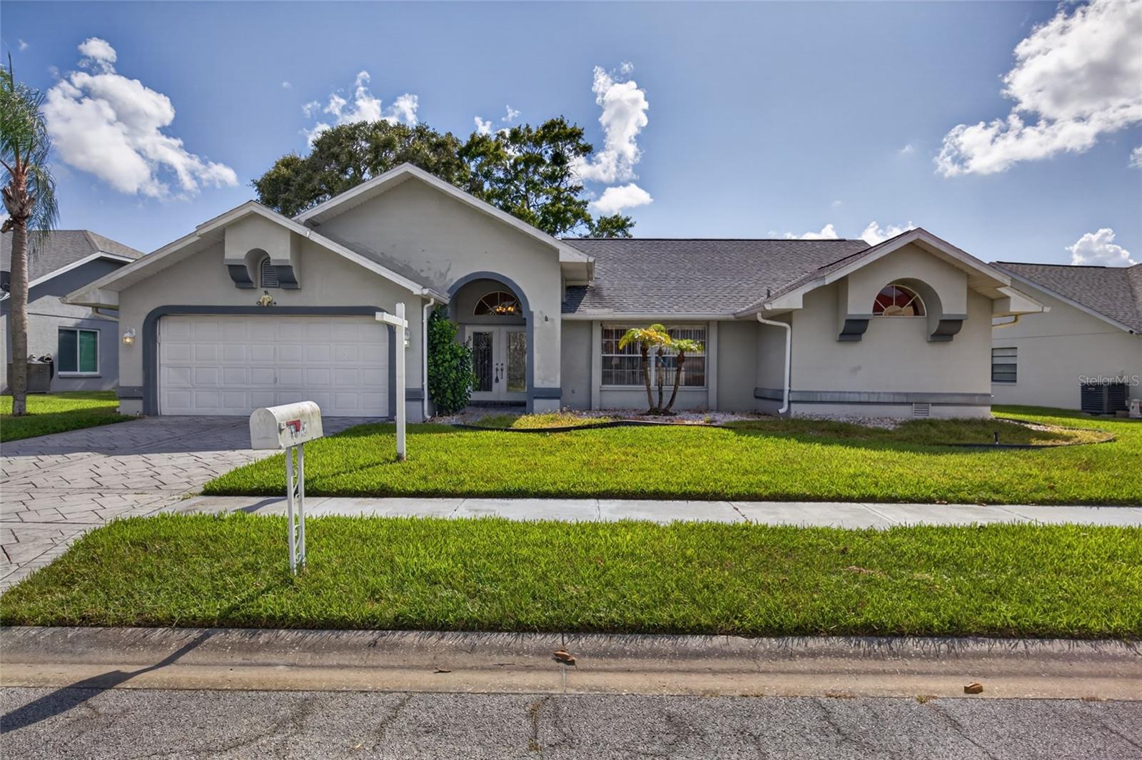 13625 Deventer Court — photo