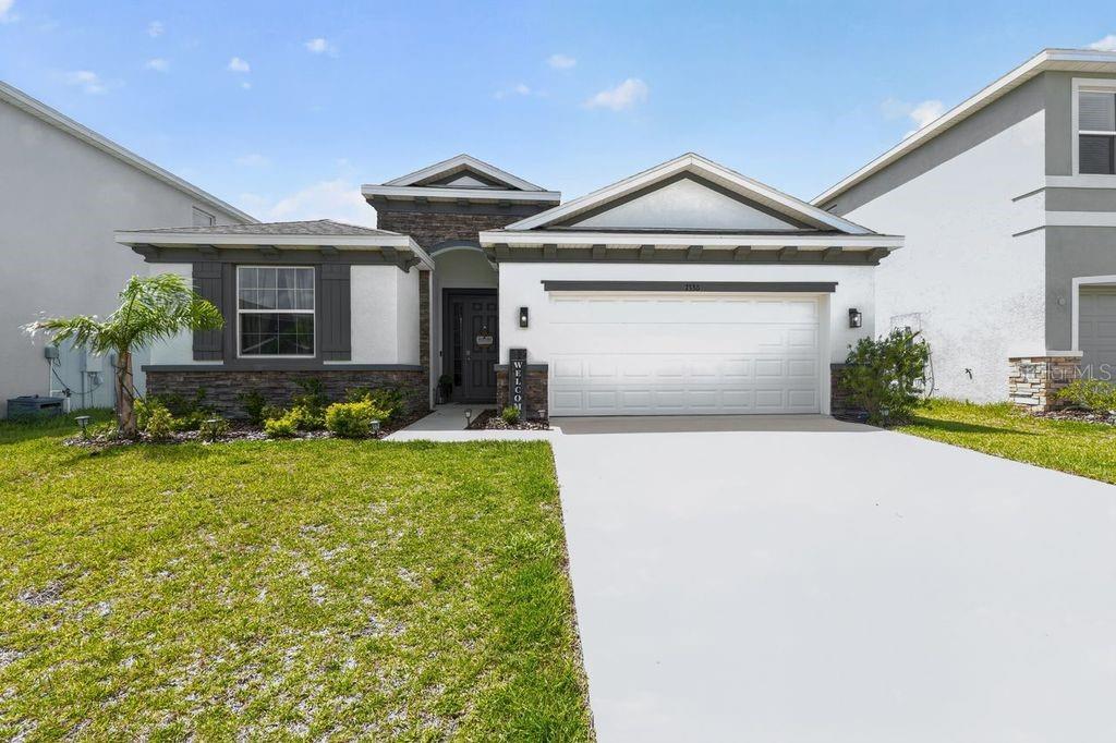 7330 Rome Lane — photo