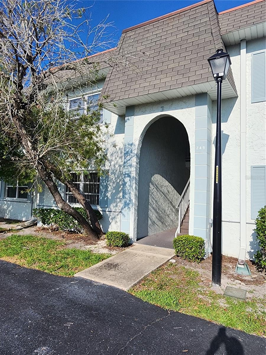 247 S McMullen Booth Road 24 — photo